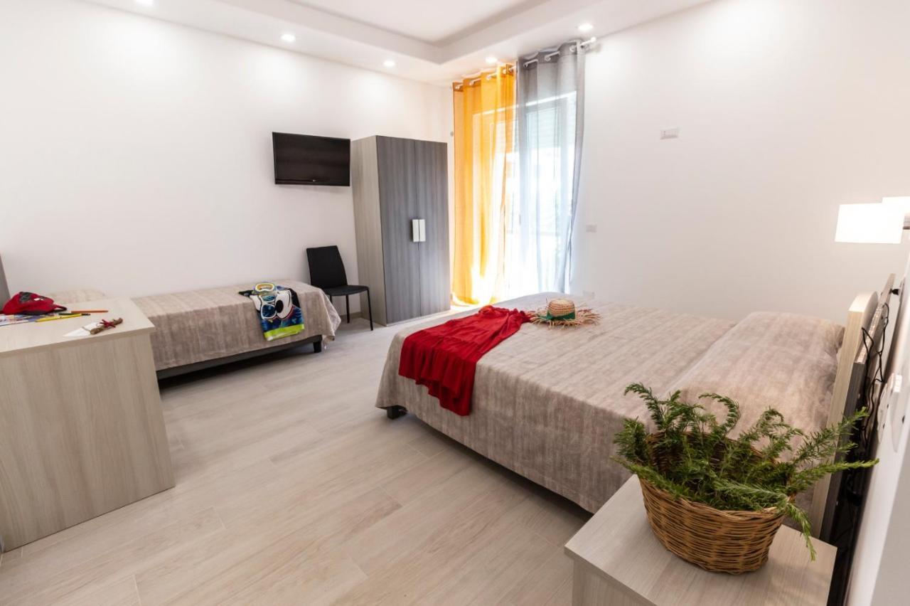 Incanto Di Luna B&B Family Rooms 비에스테 외부 사진