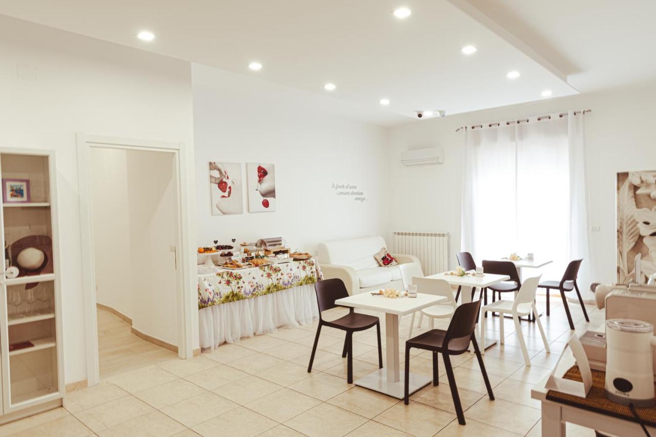 Incanto Di Luna B&B Family Rooms 비에스테 외부 사진